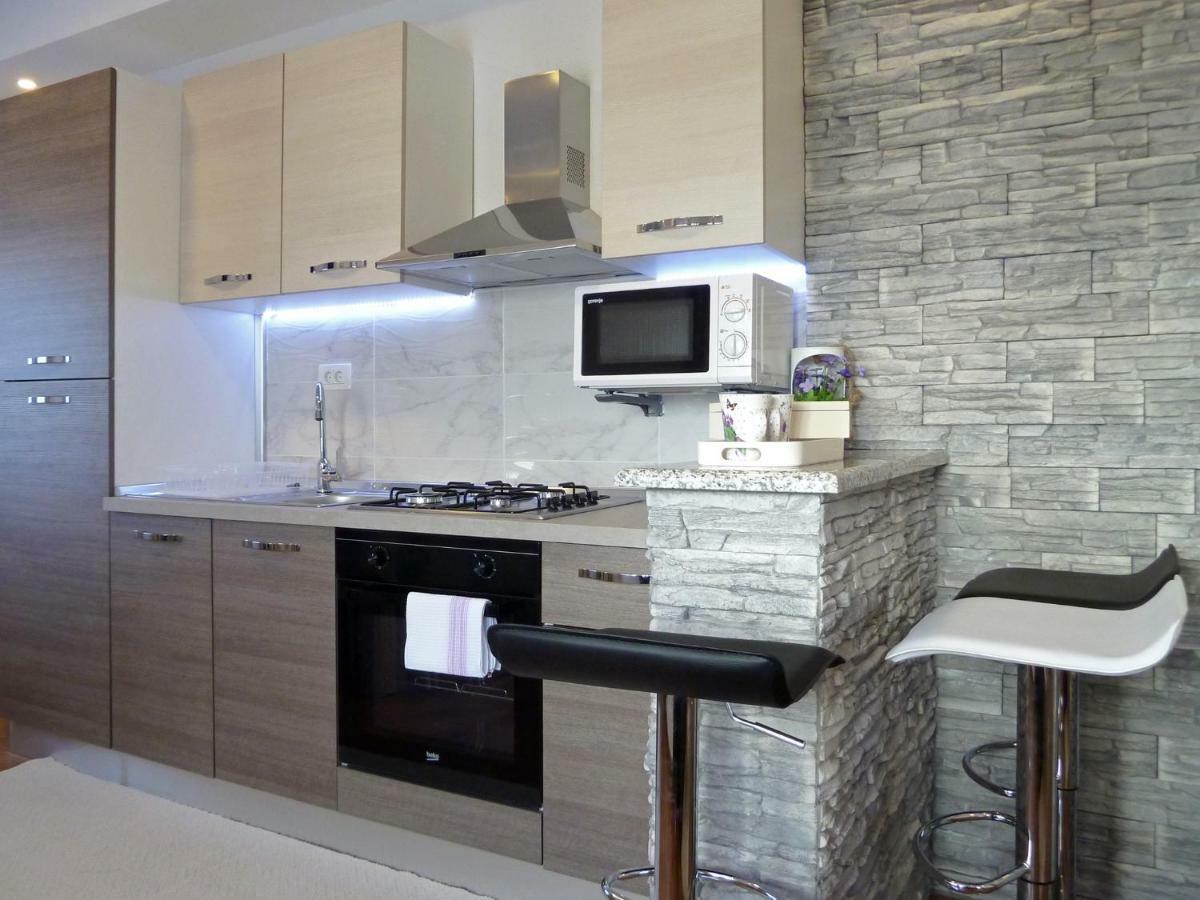 Apartment Petra I Nikola Selište Drežničko Eksteriør bilde