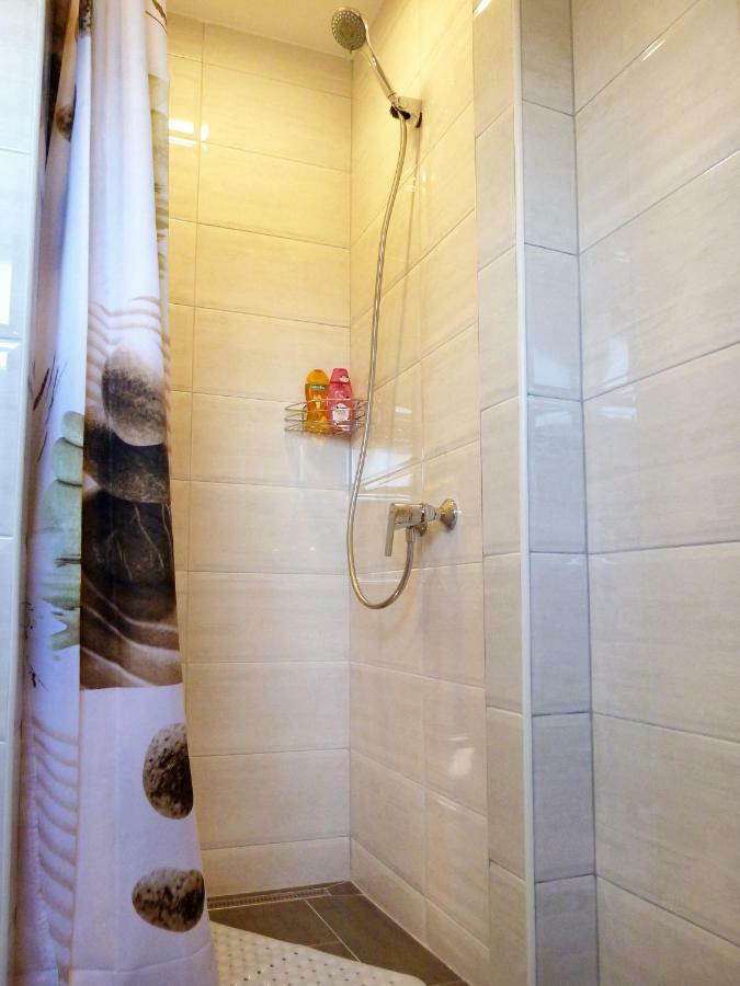Apartment Petra I Nikola Selište Drežničko Eksteriør bilde