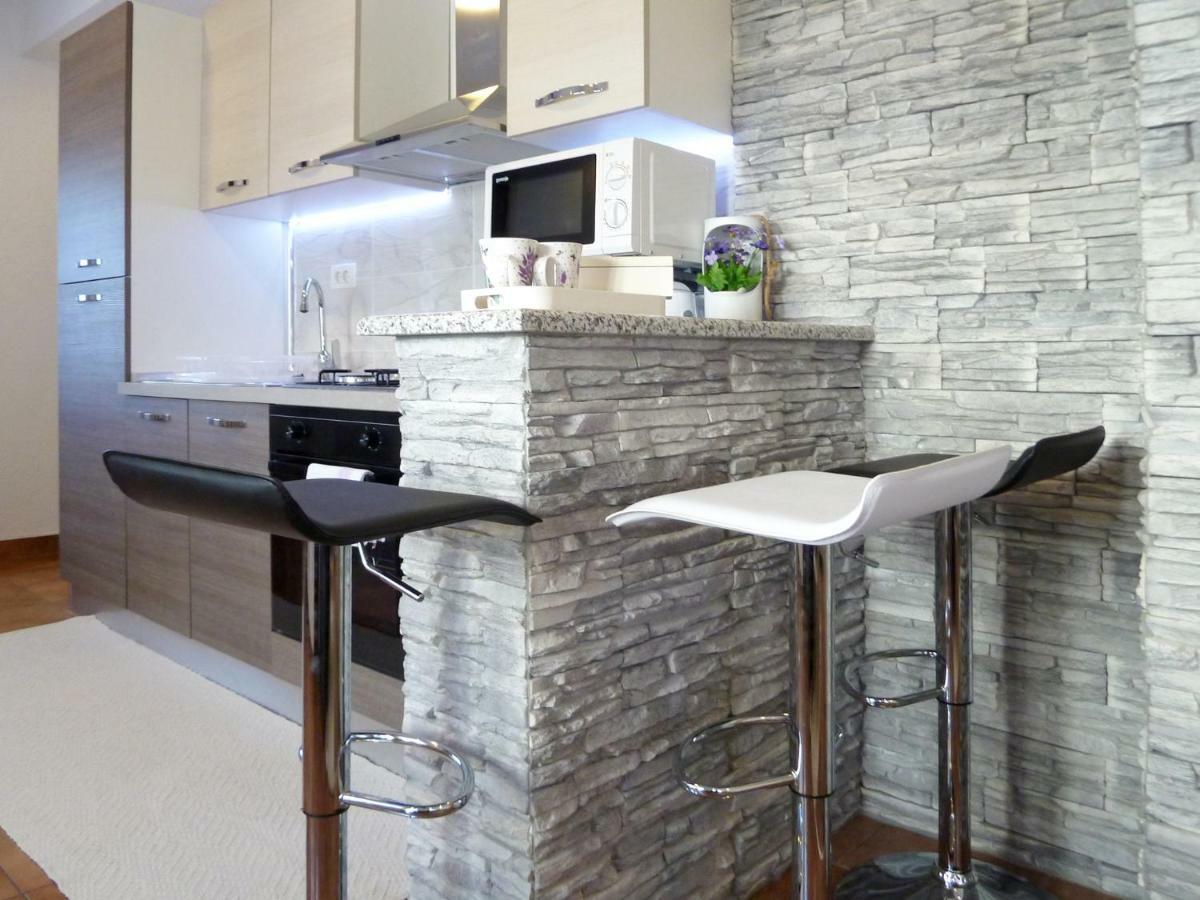 Apartment Petra I Nikola Selište Drežničko Eksteriør bilde